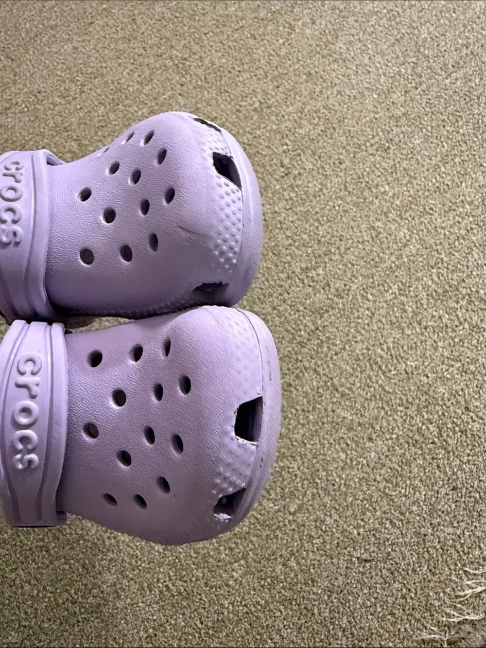 CROCS Kids Classic Clog in Lavender Purple Sz C6